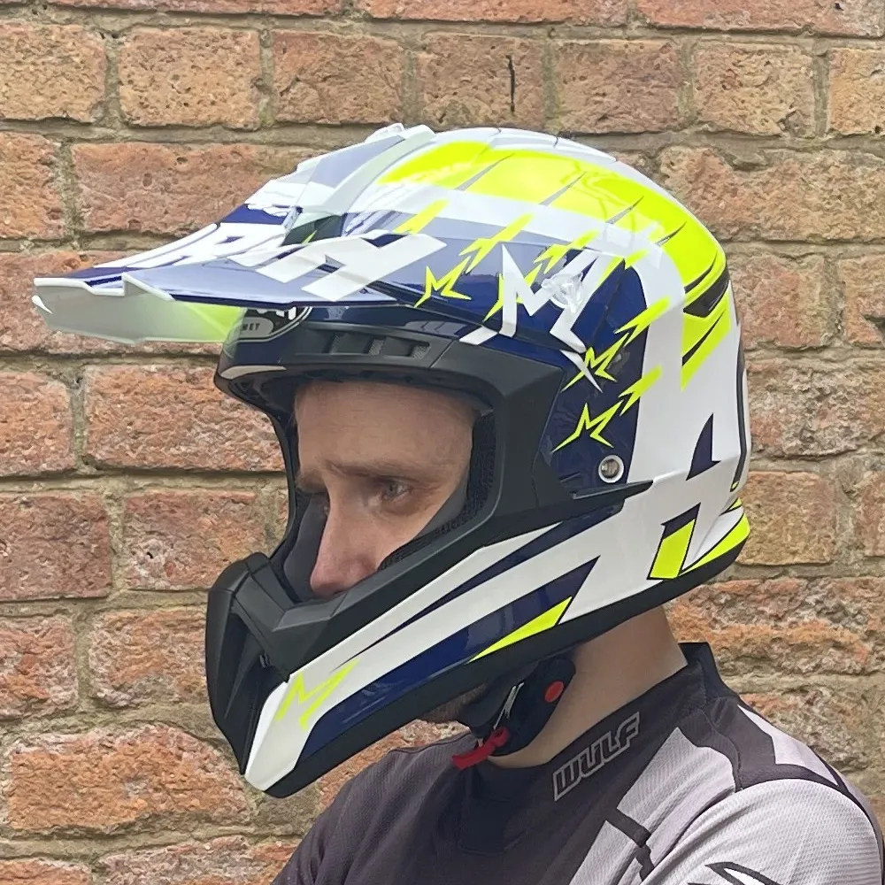 Airoh Switch Startruck Helmet