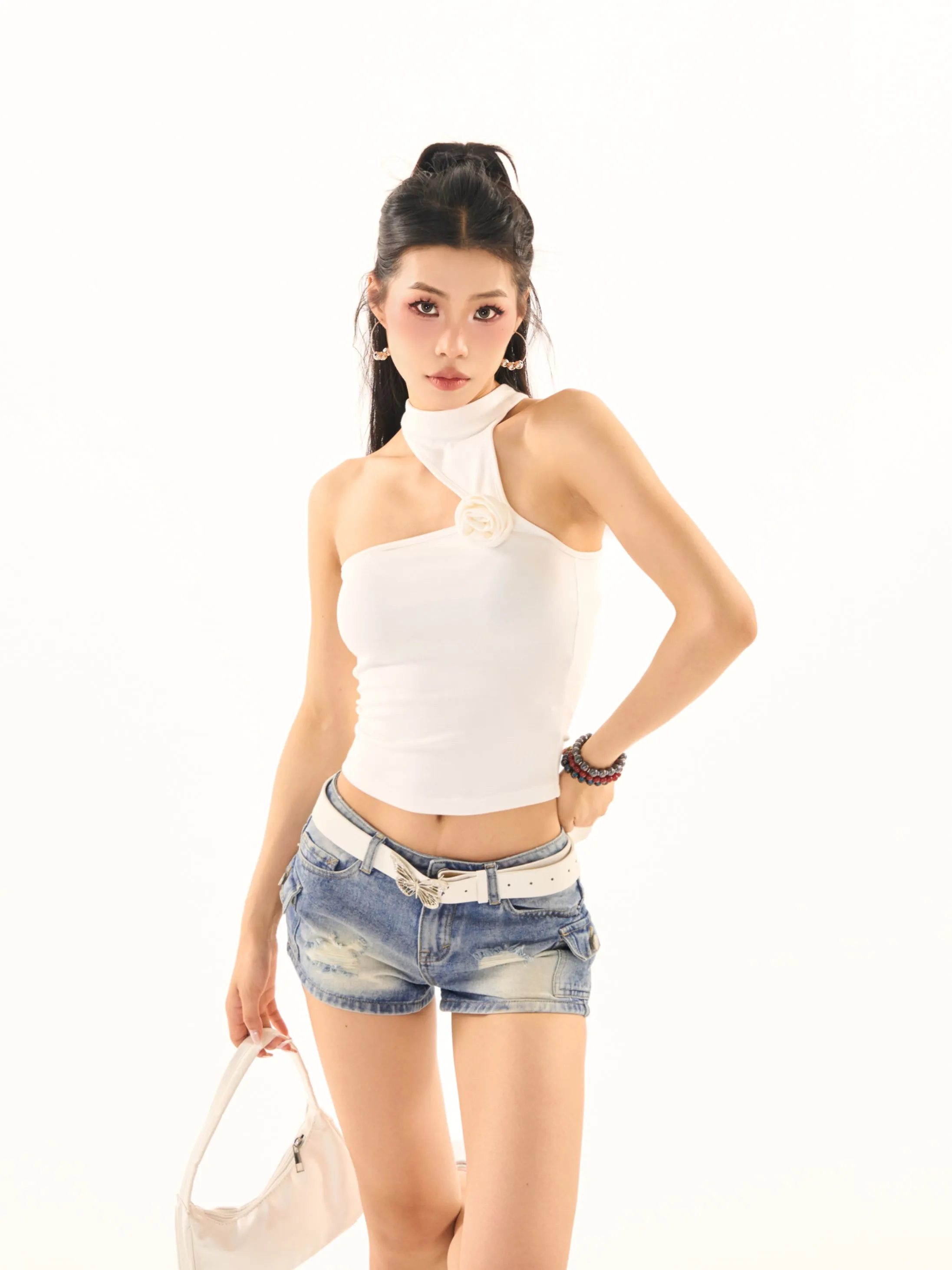 Baria Solid Color Three-Dimensional Cut Out Sleeveless Slim Cropped Top