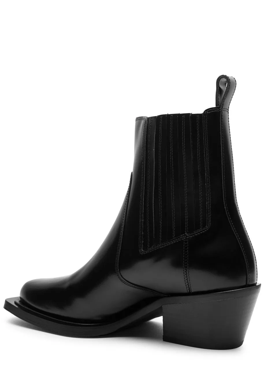 Denver Boot in Black