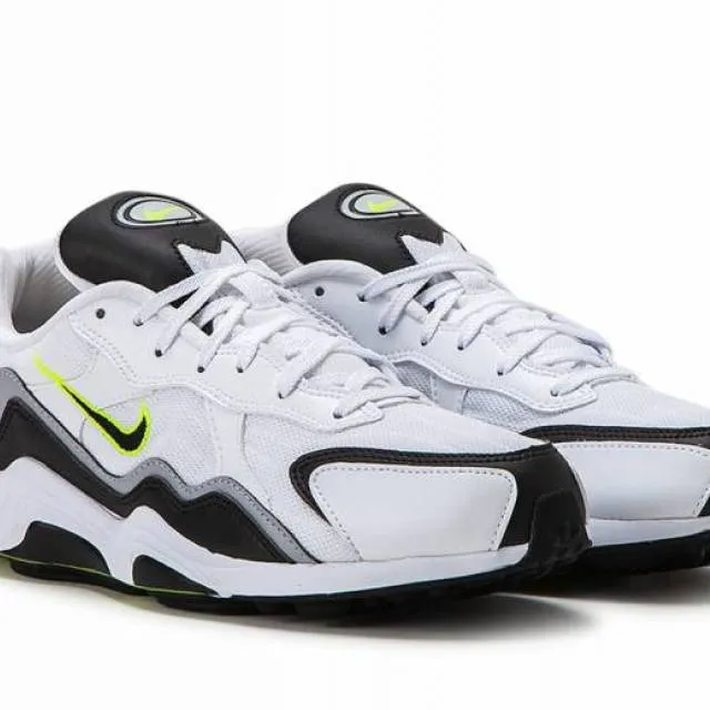 Nike air zoom alpha black/volt sneakers