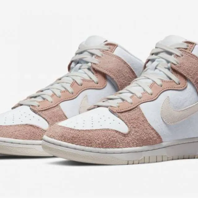 Nike Dunk High Fossil Rose