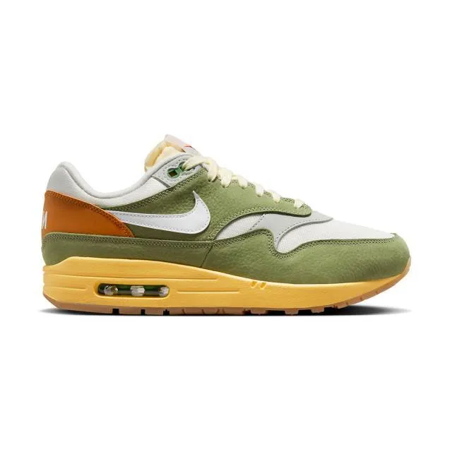 Nike Women's Air Max 1 (Design By Japan/ Green/ White/ O...