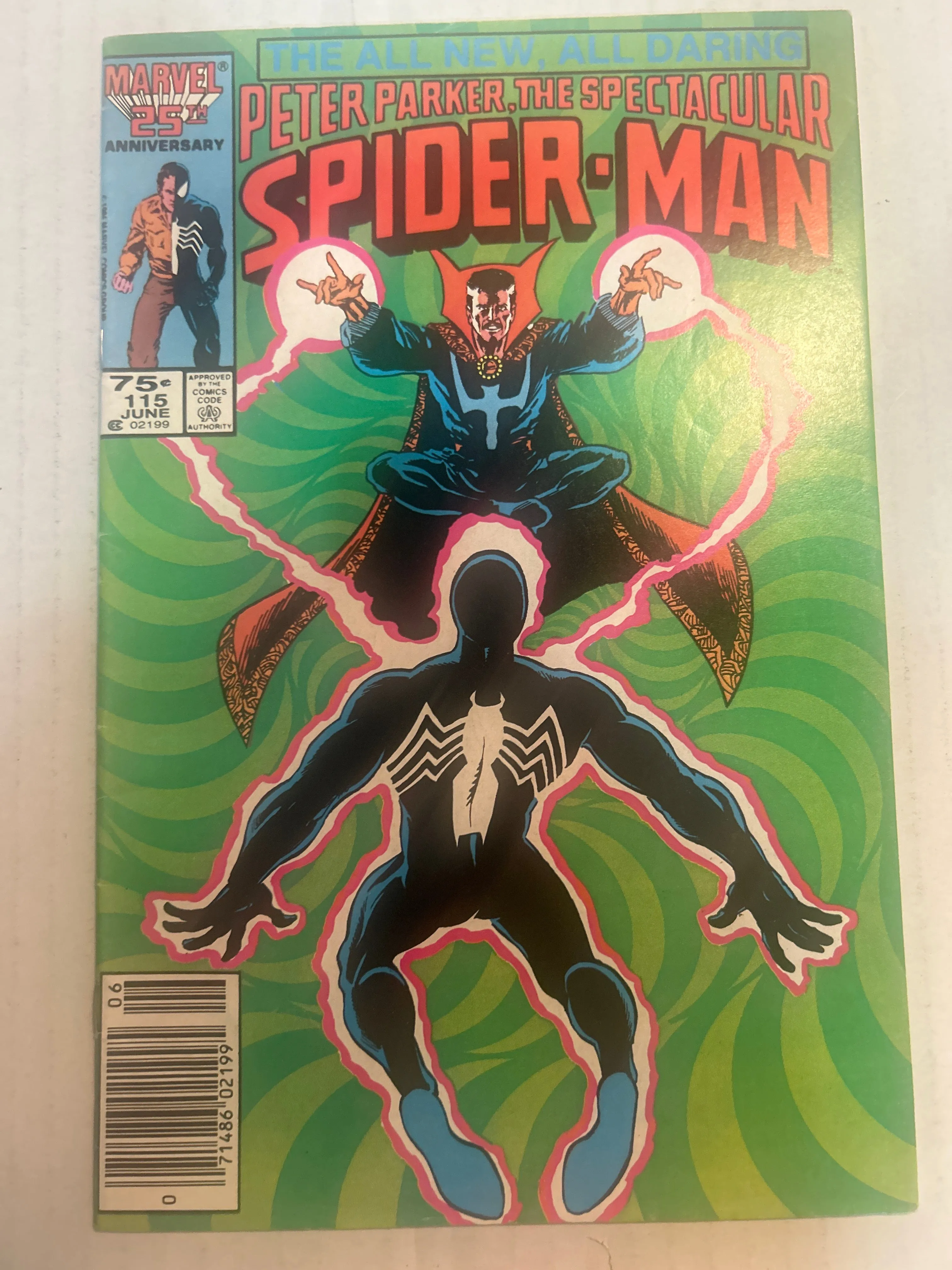 Peter Parker, The Spectacular Spider-Man by Marvel Comics Groups Marvel 25th Anniversary The All new, All Daring #115 Comic Book