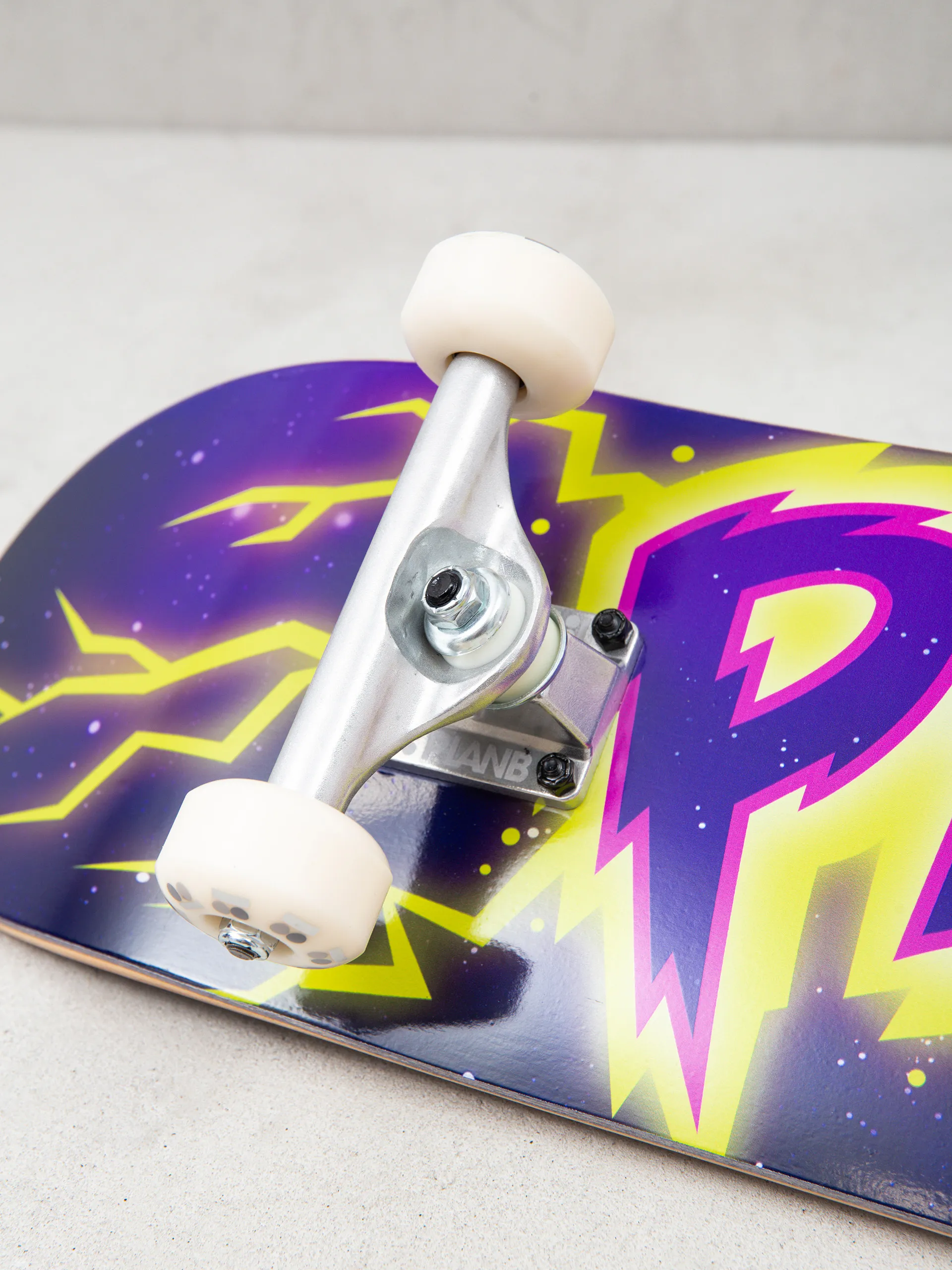 Plan B Weird Science Skateboard (purple/yellow)