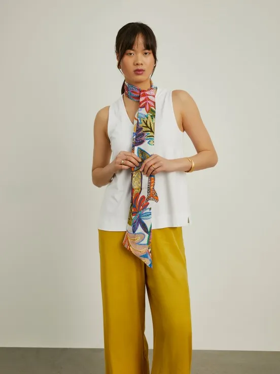 Sleeveless top with tropical ribbon