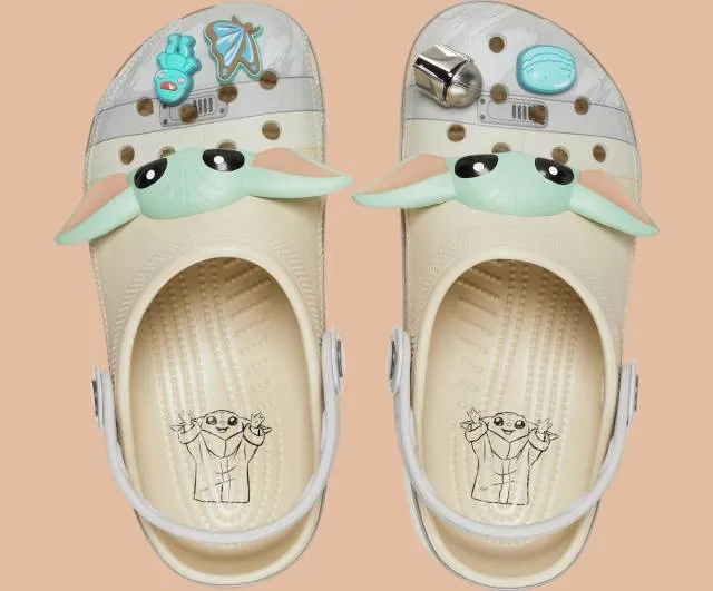 Star Wars x Crocs Classic Clog (Grogu/ Cream/ Bone) Men ...